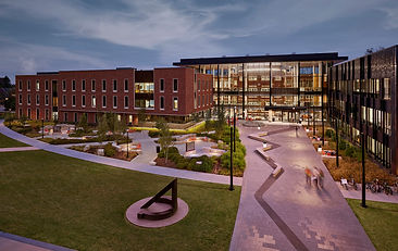 Institutional Design_Grinnell College Kington Plaza_Image 1 - Denise Clapp.jpg
